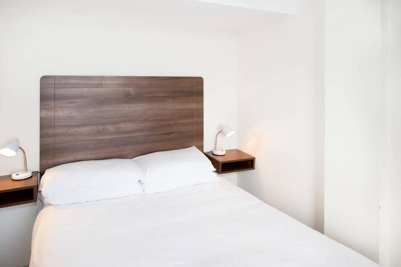 Goodenough College - University Residence London Exterior photo