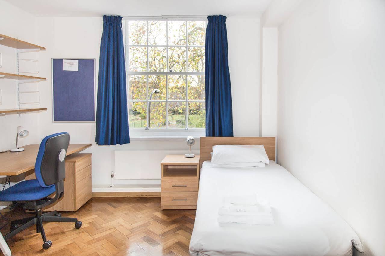 Goodenough College - University Residence London Exterior photo