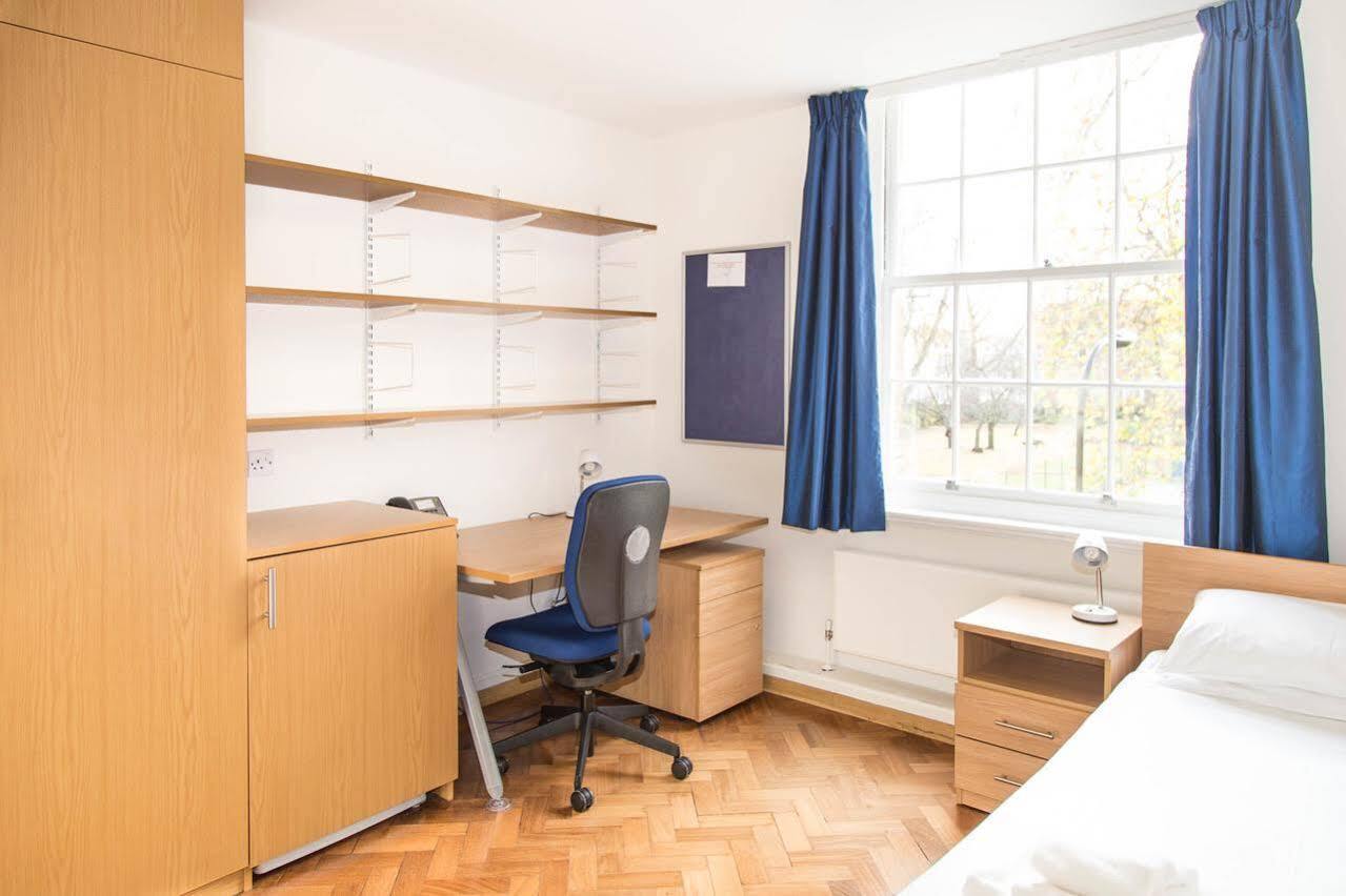 Goodenough College - University Residence London Exterior photo