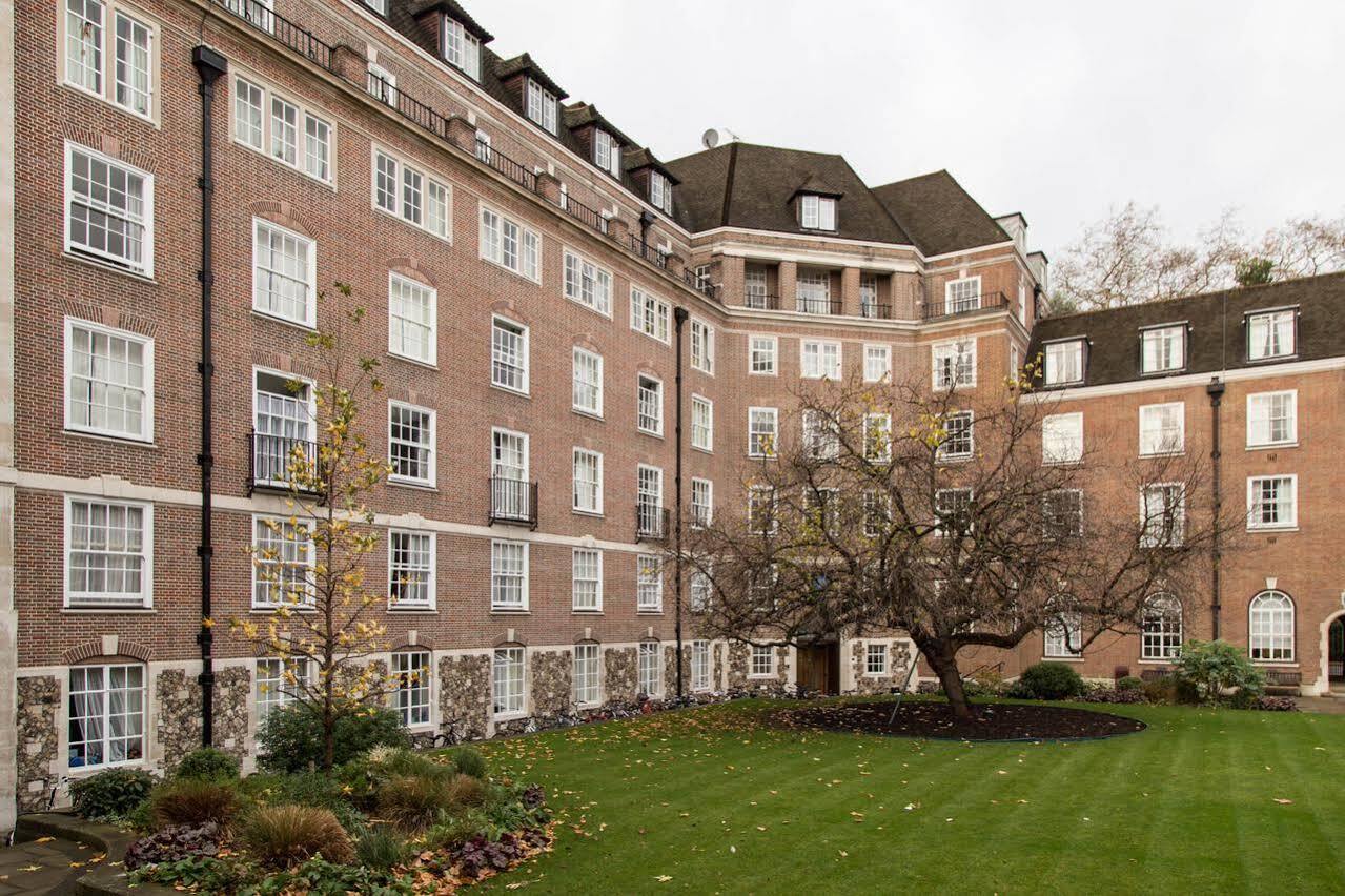 Goodenough College - University Residence London Exterior photo